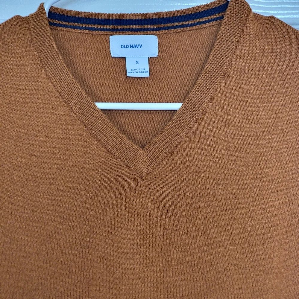 Old Navy long sleeve